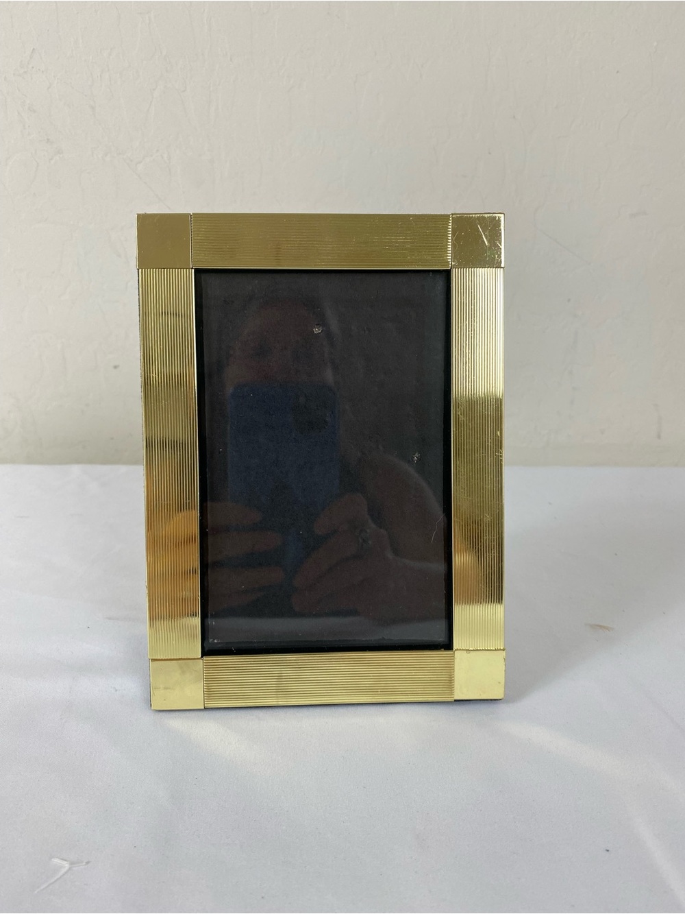 Hollywood Regency Gold brass 1990 Vintage picture frame 4x6